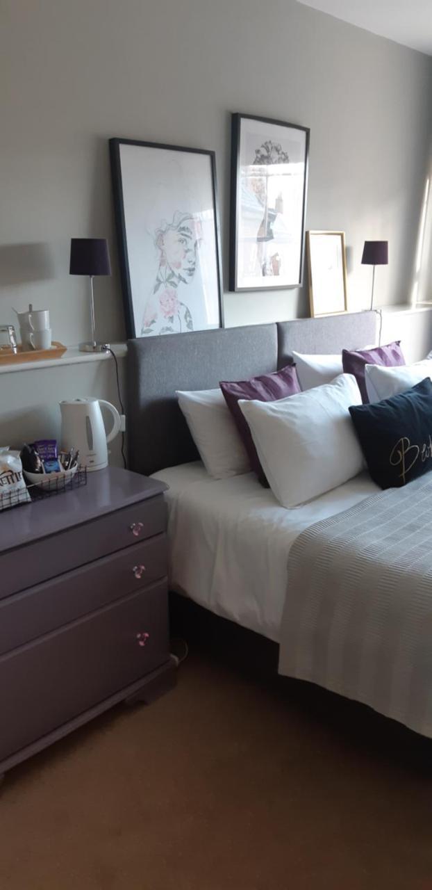 Sleep, Eat, Repeat Bed And Breakfast Macclesfield Exteriér fotografie