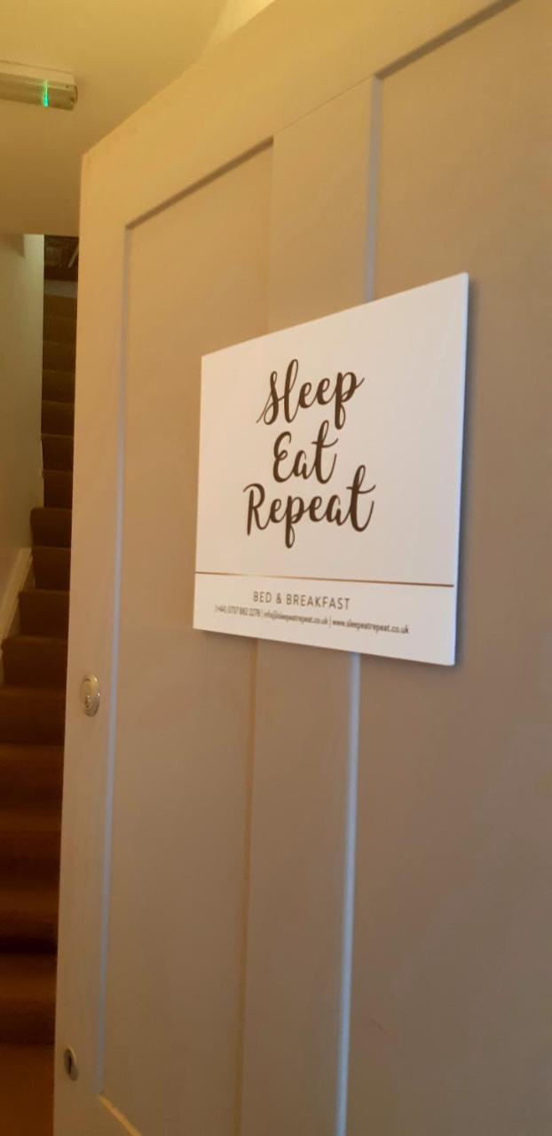 Sleep, Eat, Repeat Bed And Breakfast Macclesfield Exteriér fotografie